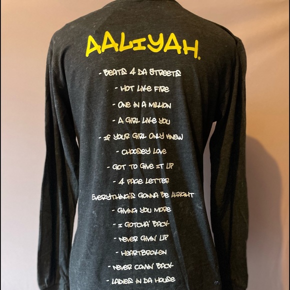 NWT AALIYAH LONG SLEEVE RETRO SHIRT. - Picture 3 of 8